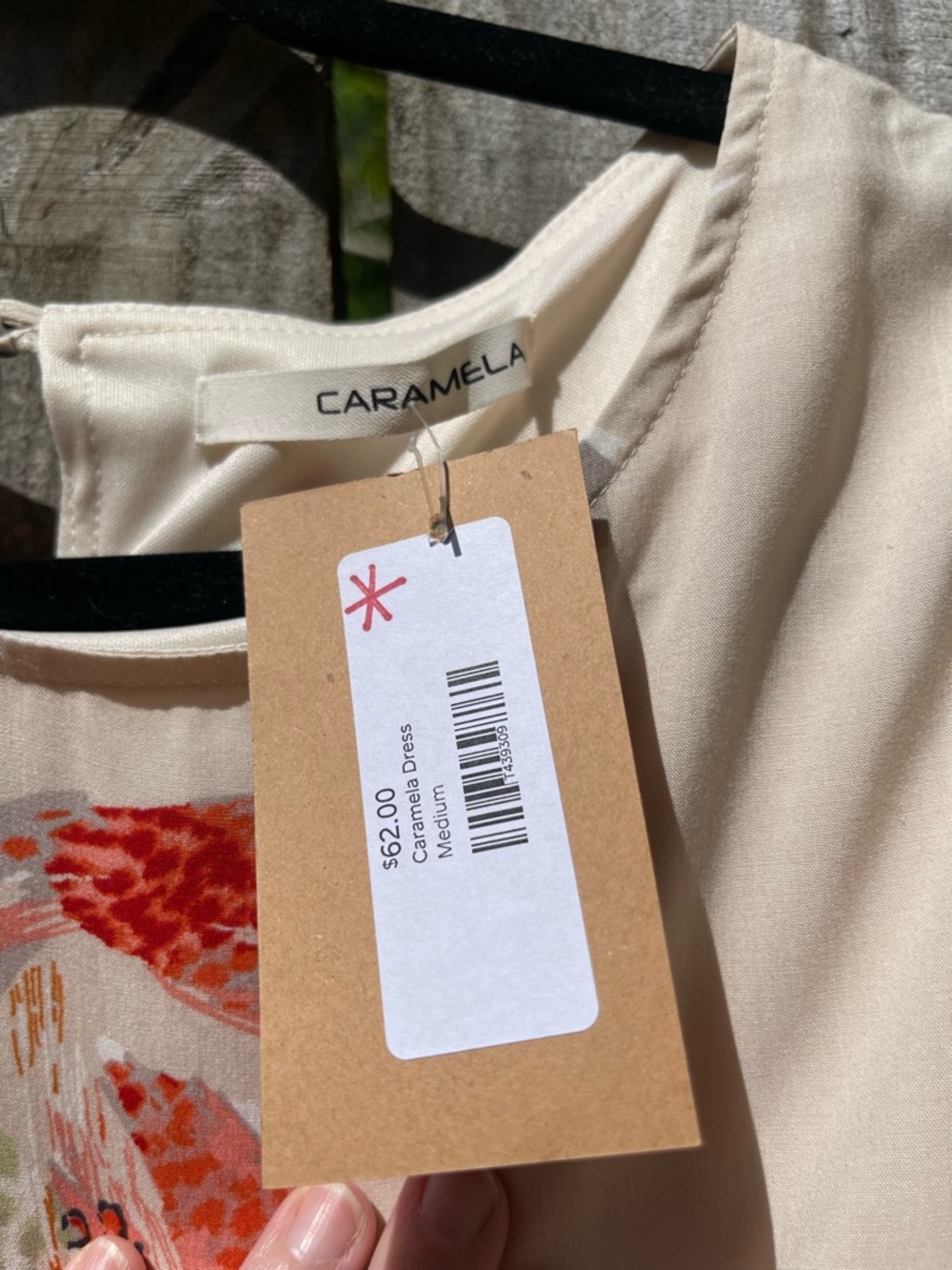 Caramela Cream Dress with Red-Orange Floral Accent NWT Sz M - Picture 5 of 13
